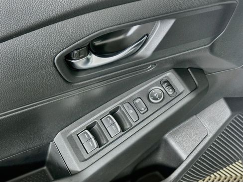 Used 2025 Honda Accord LX image 15