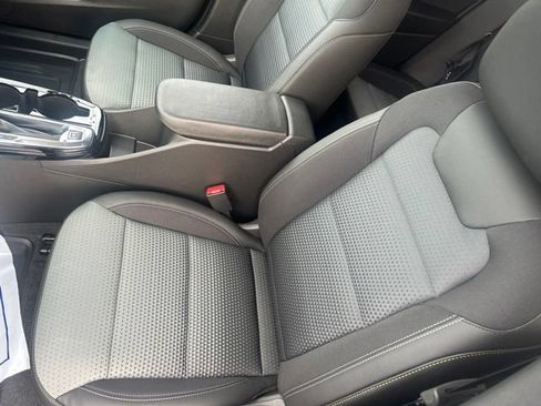 New 2026 Chevrolet Trax LT w/ Driver Confidence Package FWD image 15