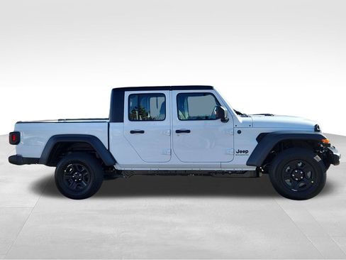 New 2026 Jeep Gladiator Sport image 4