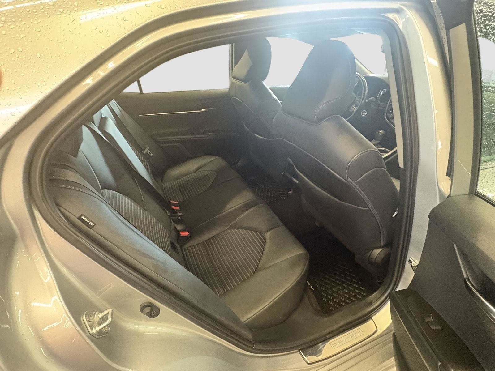 Used 2024 Toyota Camry SE FWD image 17