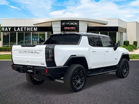 New 2026 GMC Hummer EV 4x4 Crew Cab image 5