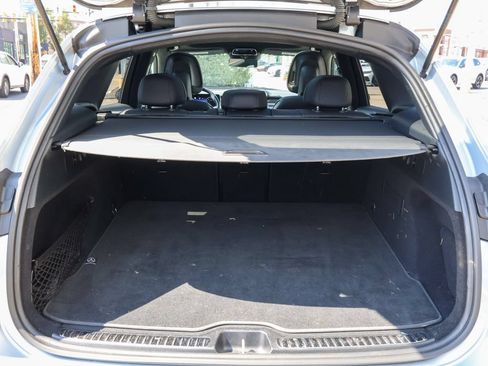 Used 2023 Mercedes-Benz GLC 300 4MATIC image 10