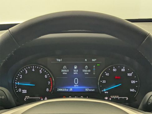 Used 2023 Ford Explorer XLT image 17