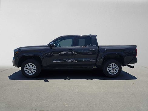Certified 2025 Toyota Tacoma SR5 RWD image 6