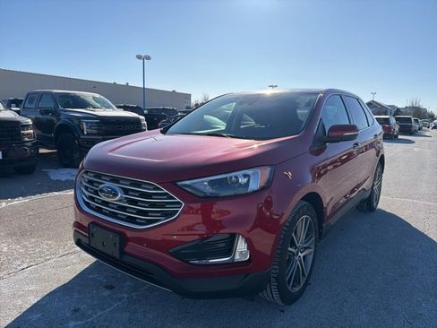 Used 2022 Ford Edge Titanium image 8