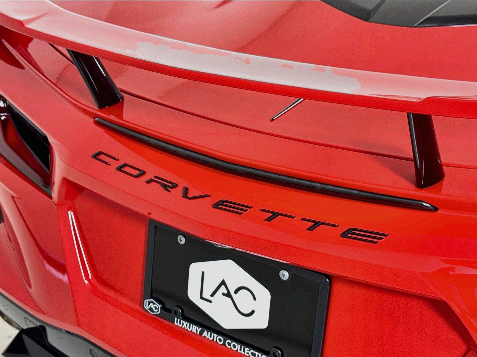 Used 2020 Chevrolet Corvette Stingray Coupe w/ 1LT RWD image 35