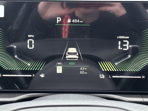 New 2026 Kia Sportage EX AWD/4WD image 13