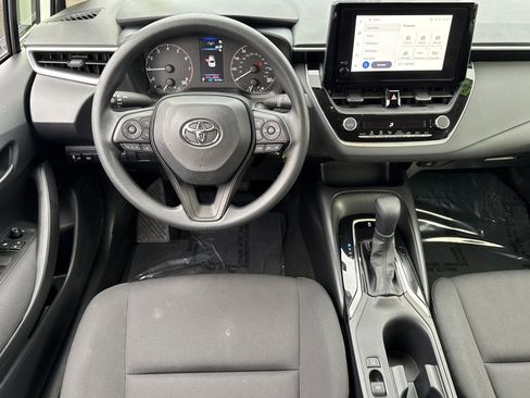 Used 2023 Toyota Corolla LE image 14