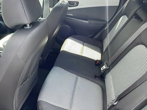 Used 2020 Hyundai Kona SEL FWD image 12