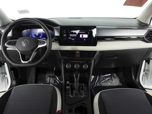 Certified 2025 Volkswagen Taos S FWD image 24
