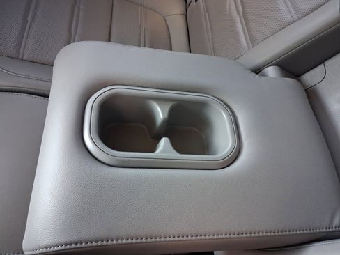 Used 2021 Honda CR-V Touring image 28