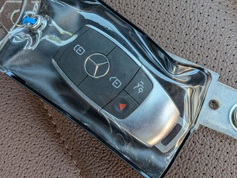 Certified 2024 Mercedes-Benz GLS 450 4MATIC w/ AMG Line Exterior image 39