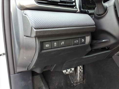 Certified 2025 Toyota Camry SE image 18