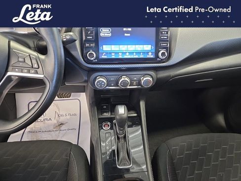 Used 2023 Nissan Kicks SV FWD image 11