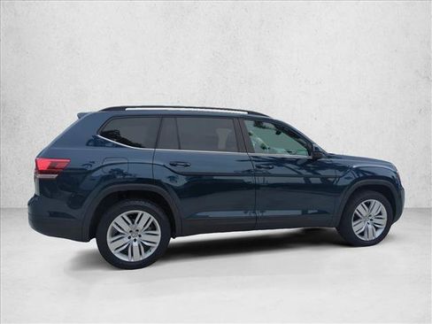 Used 2020 Volkswagen Atlas SE w/ Panoramic Sunroof Package FWD image 4
