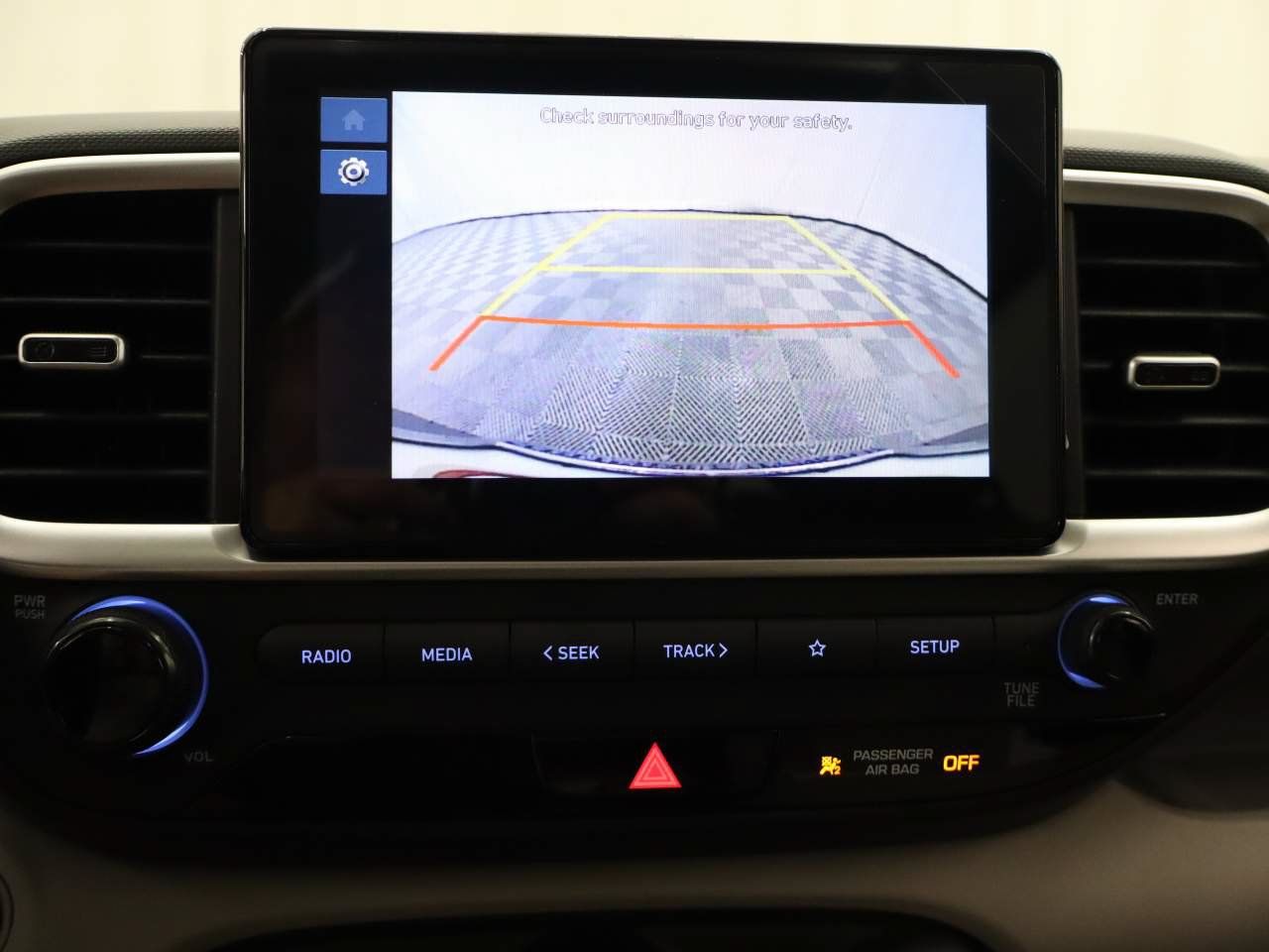 Used 2026 Hyundai Venue SEL FWD image 11