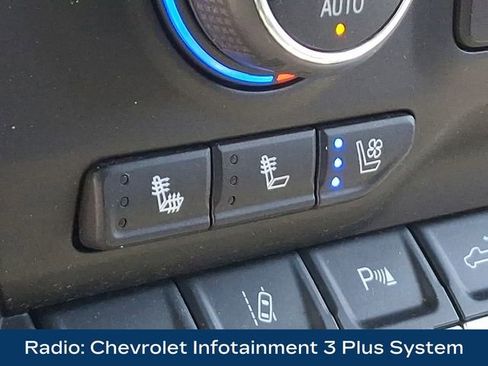 Used 2022 Chevrolet Silverado 2500 LTZ w/ LTZ Plus Package AWD/4WD image 16