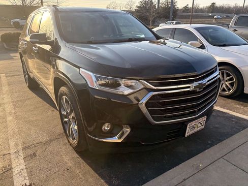 Used 2020 Chevrolet Traverse Premier image 7