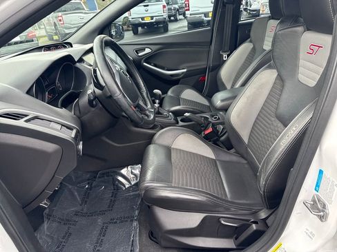 Used 2013 Ford Focus ST image 15