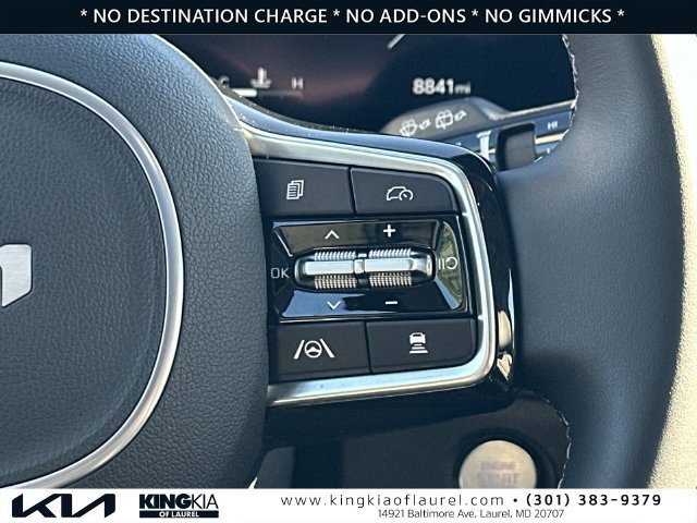 Used 2025 Kia Sorento SX AWD/4WD image 9