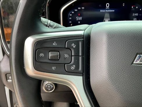 Used 2024 Chevrolet Silverado 3500 LTZ w/ LTZ Plus Package AWD/4WD image 9