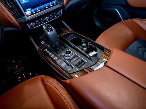 Used 2022 Maserati Levante GT image 31