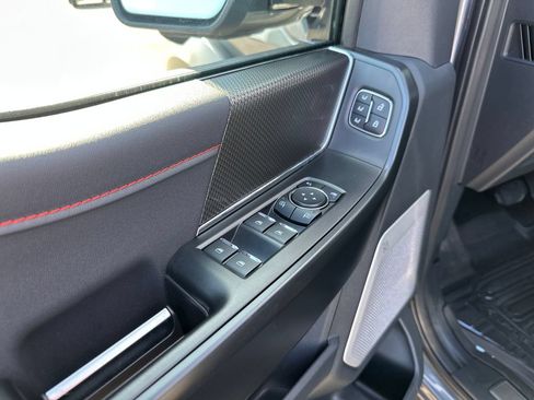 Used 2025 Ford F150 Raptor AWD/4WD image 22