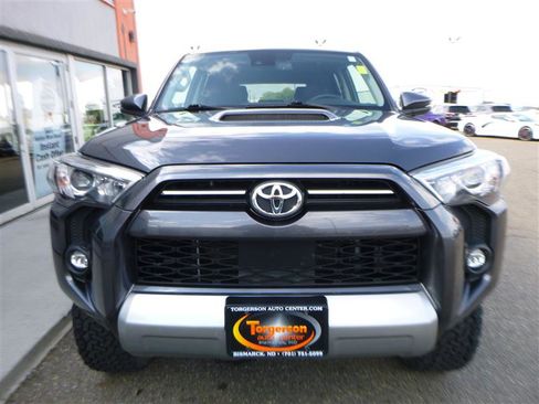 Used 2021 Toyota 4Runner TRD Off-Road Premium w/ Moonroof Package AWD/4WD image 21
