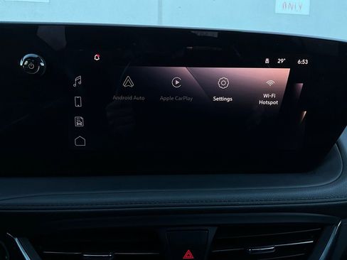 Used 2025 Buick Encore GX Preferred image 28