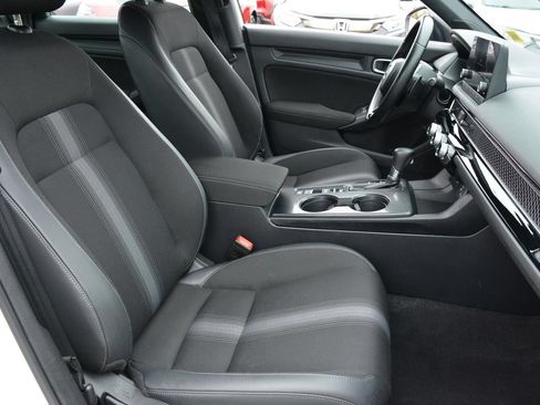 Used 2024 Honda Civic Sport image 18