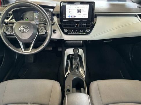 Used 2023 Toyota Corolla SE w/ Carpet Mat Package (TMS) FWD image 13