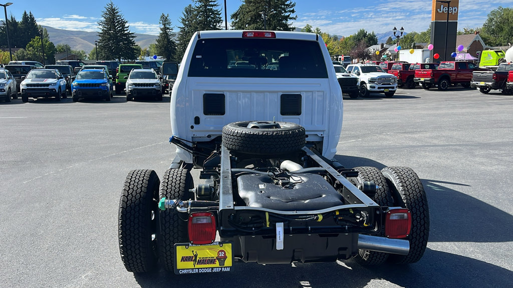 New 2027 RAM 3500 Tradesman w/ Chrome Appearance Group A AWD/4WD image 4