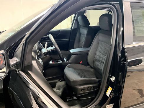 Certified 2024 Chevrolet Equinox LT image 10