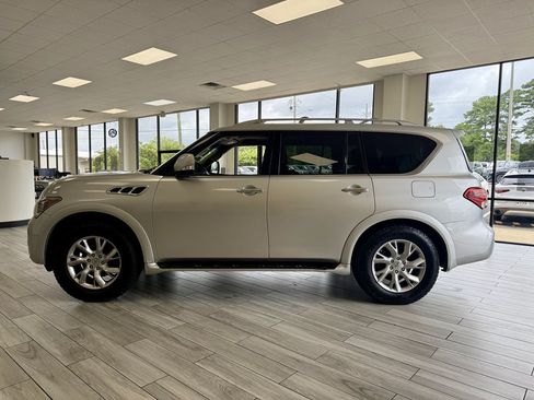Used 2011 INFINITI QX56 2WD w/ Theater Pkg image 4