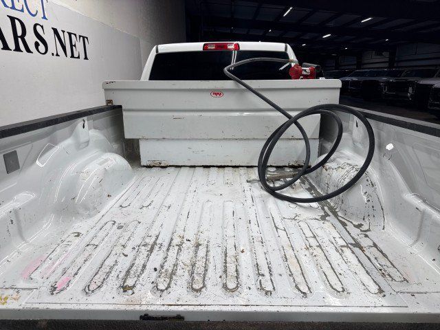 Used 2023 RAM 2500 Tradesman w/ Chrome Appearance Group AWD/4WD image 8