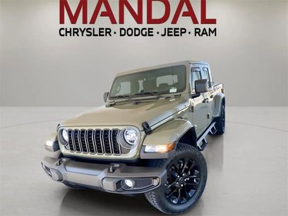 Used 2025 Jeep Gladiator Sport