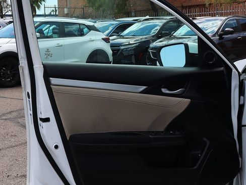Used 2016 Honda Civic EX image 36