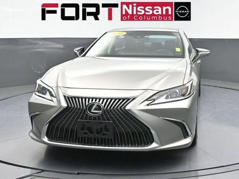 Used 2020 Lexus ES 350 w/ Accessory Package FWD image 2