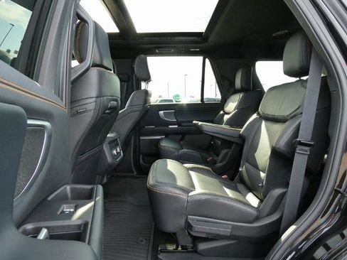 Certified 2025 Ford Expedition Tremor image 23