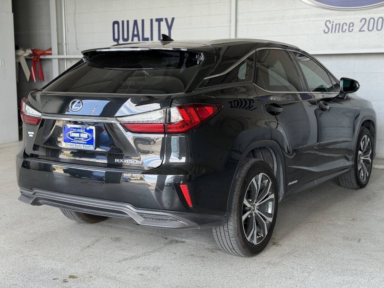 Used 2018 Lexus RX 450h AWD w/ Premium Package image 6