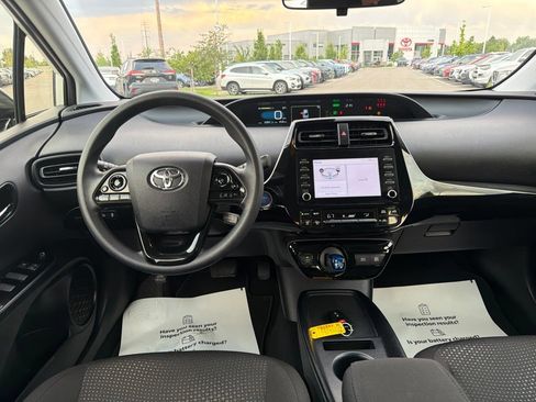 Used 2020 Toyota Prius LE w/ Carpet Mat Package AWD/4WD image 24