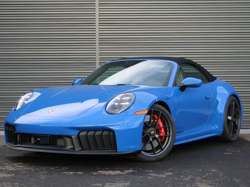 New 2026 Porsche 911 Carrera 4 GTS image 1