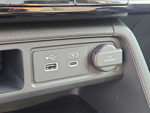 Certified 2023 Honda Pilot Touring image 25
