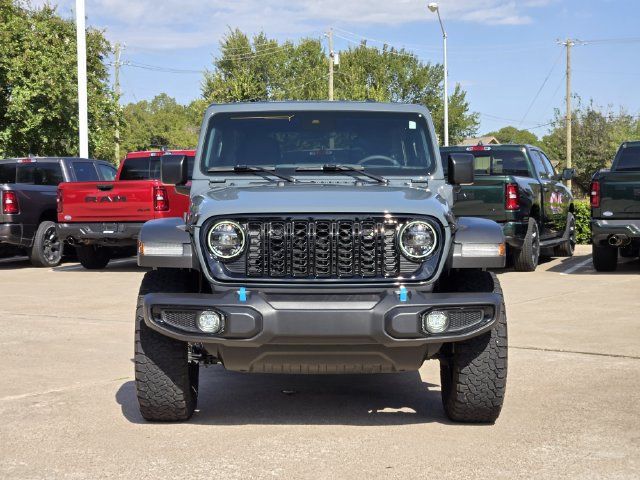 Used 2024 Jeep Wrangler Unlimited AWD/4WD image 2