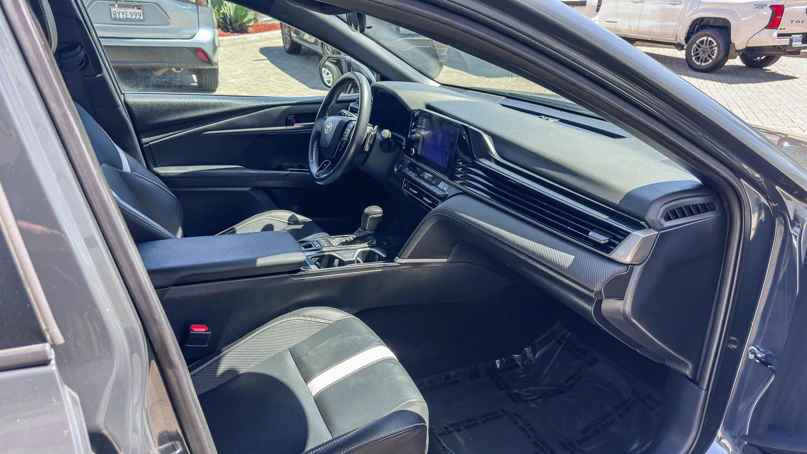 Certified 2025 Toyota Camry SE FWD image 17