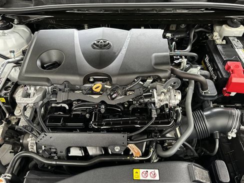 Used 2021 Toyota Camry XSE w/ Carpet Mat Package (TMS) FWD image 23
