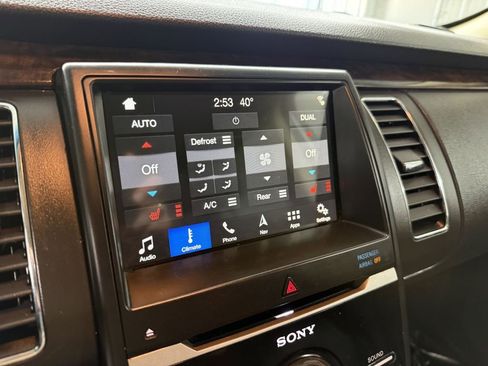 Used 2018 Ford Flex Limited image 37