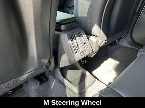 Used 2025 BMW X1 xDrive28i w/ M Sport Package image 30