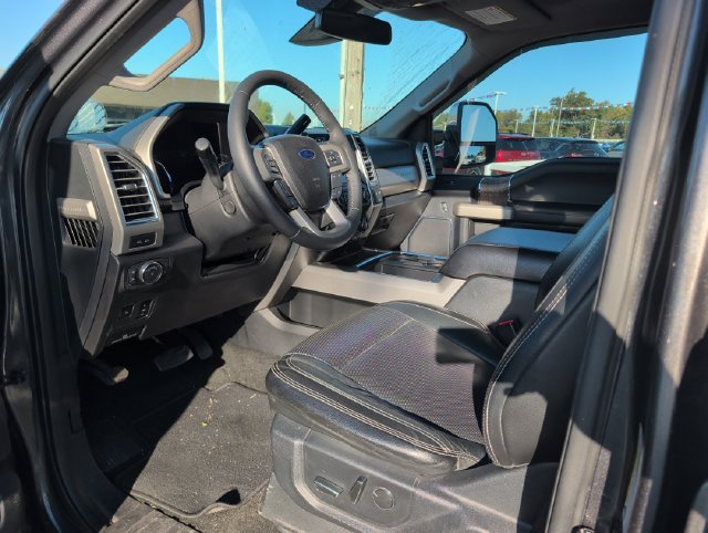 Used 2017 Ford F350 Lariat w/ Lariat Ultimate Package AWD/4WD image 9