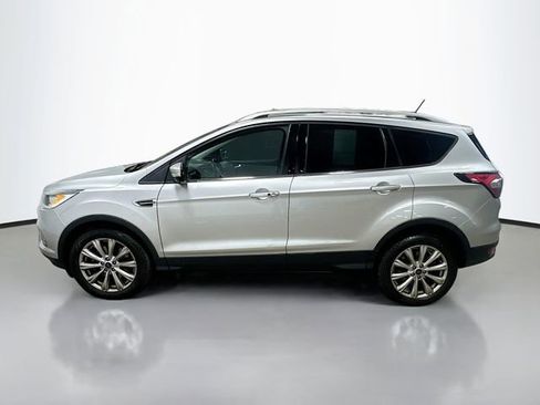Used 2018 Ford Escape Titanium FWD image 10